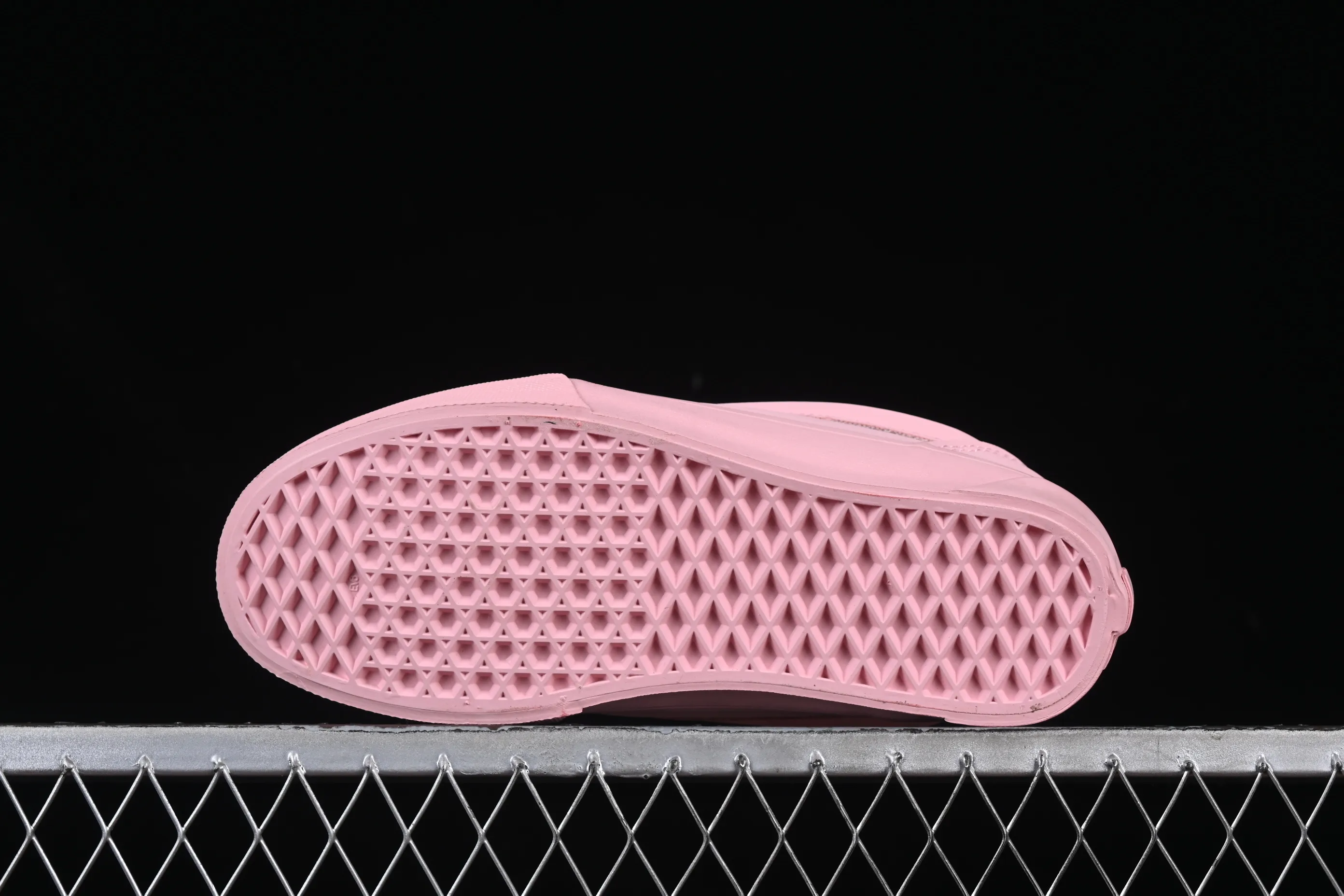 All categories Vans Vans series Vans Low Vans low-top Vans Knu Skool Vans low-top retro casual fat bread shoes VN0009QCWBL